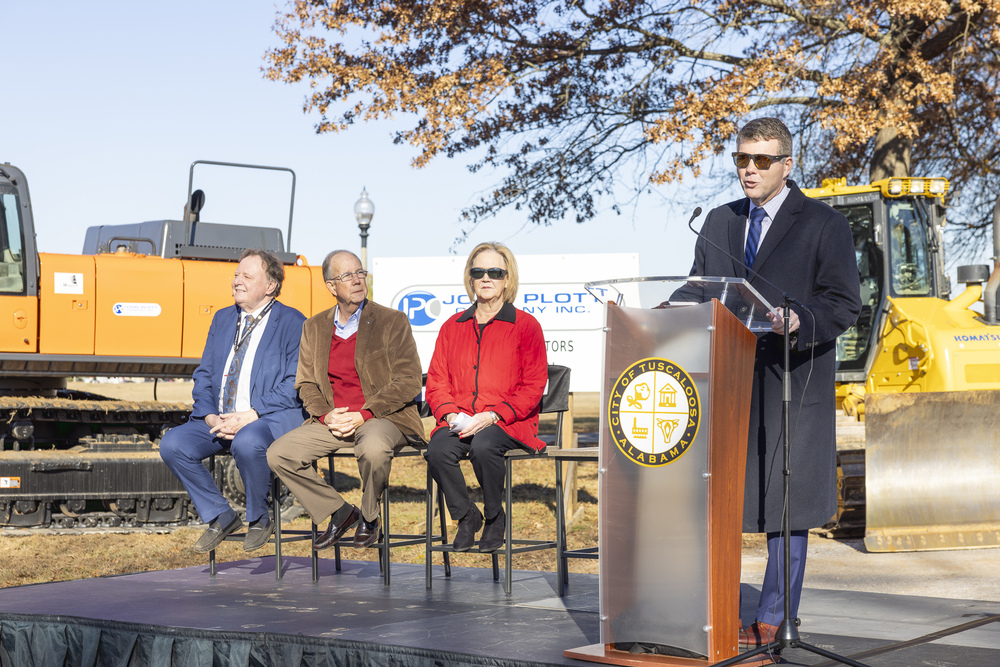 City of Tuscaloosa Holds Snow Hinton Park Groundbreaking