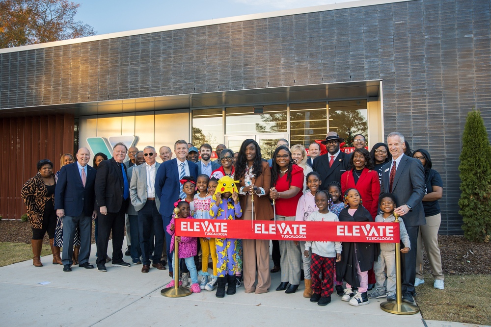 City of Tuscaloosa Holds Benjamin Barnes YMCA Ribbon Cutting
